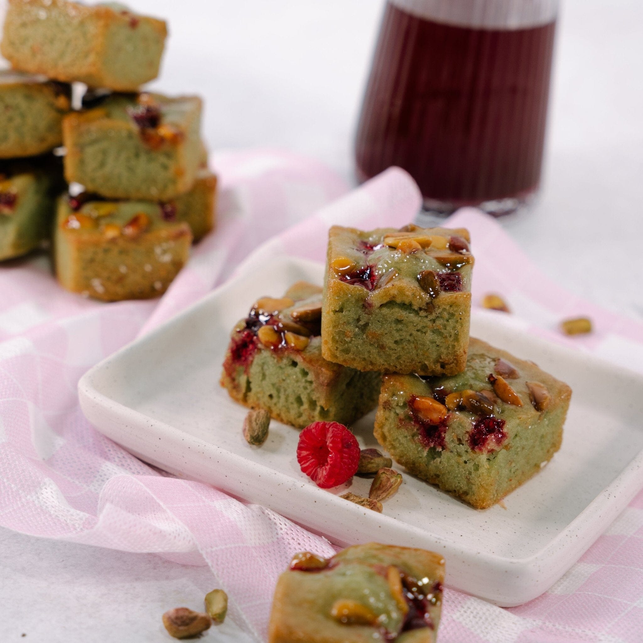 Pistachio & Raspberry Friand-CATERING IN MELBOURNE-FIG-iPantry-australia